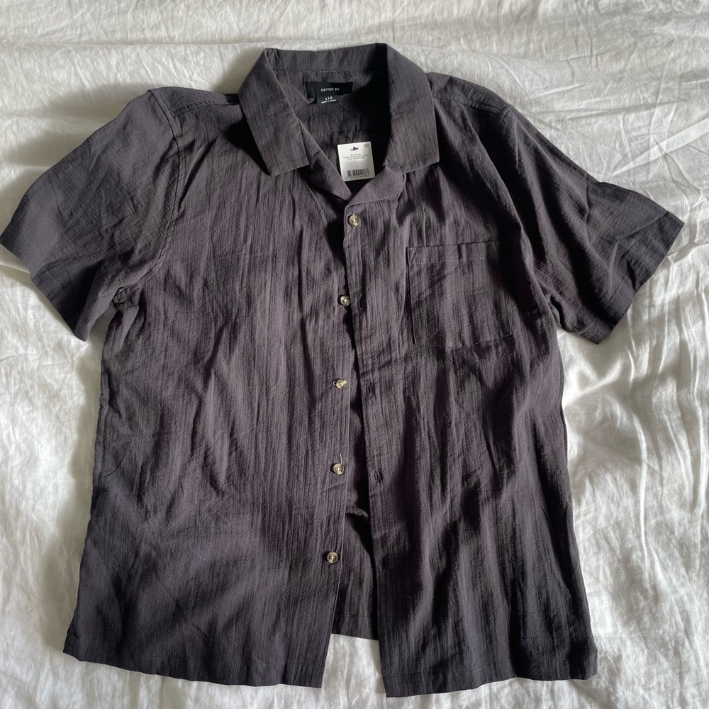 NWT Linen Button-up